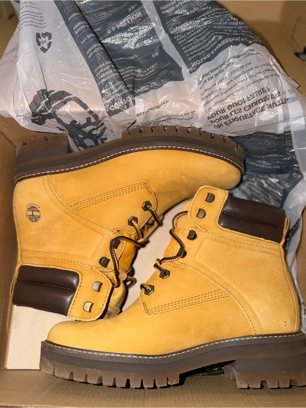 Timberland Classic Yellow Wheat Leather Boots